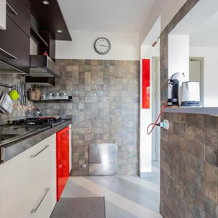 Apartment L'attichetto Di Bubi By Rentbeat *