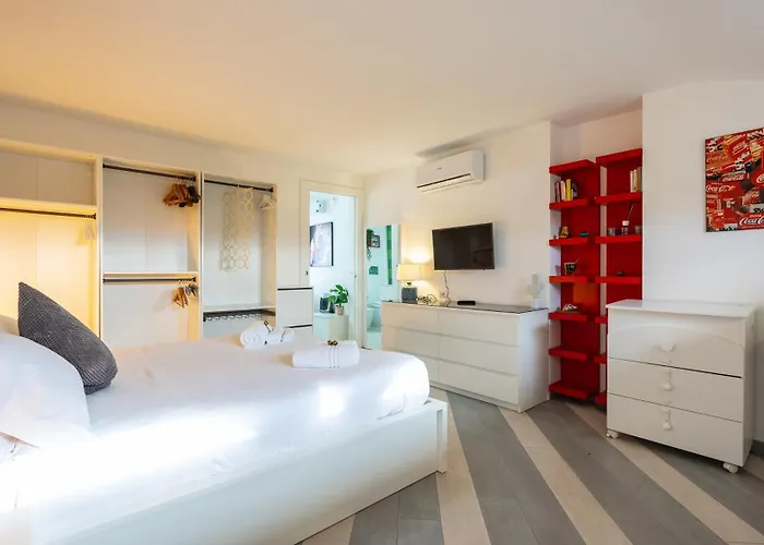 L'attichetto Di Bubi By Rentbeat Apartamento *